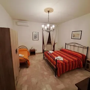 Casa Pietro E Nina , Lecce Italia
